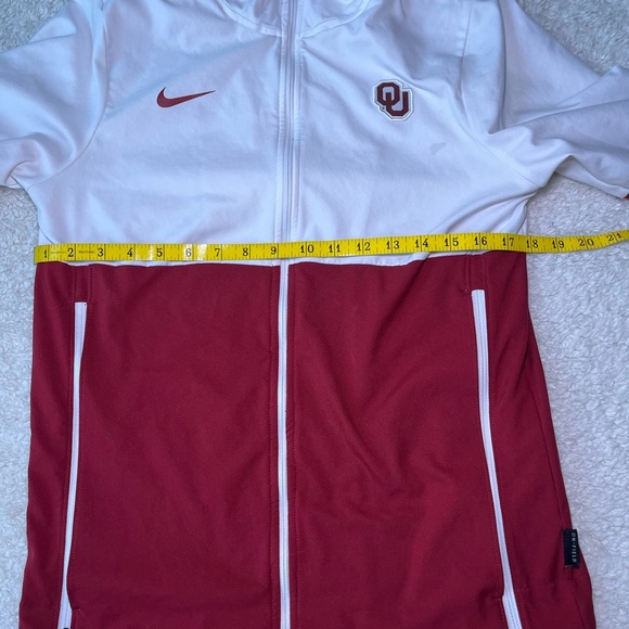 Team Issued Nike Oklahoma Zip Up - Picture 7 of 9